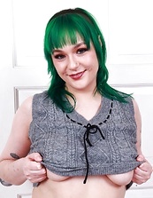 Green Haired Babe With Bushy Pussy Photos